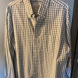 St. John's Bay button down shirt (Size M)